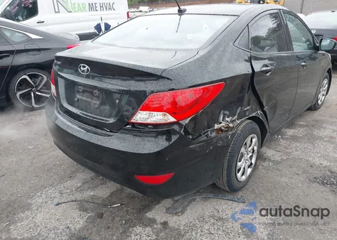 2013 Hyundai Accent Gls z USA, uszkodzony, nr VIN KMHCT4AE9DU579392